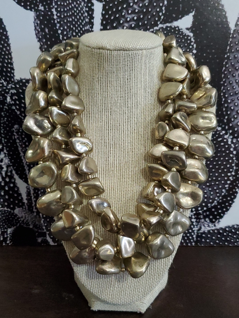 Gold-Tone Chunky Statement Necklace Runway Career Bold Confidence Drama Vintage